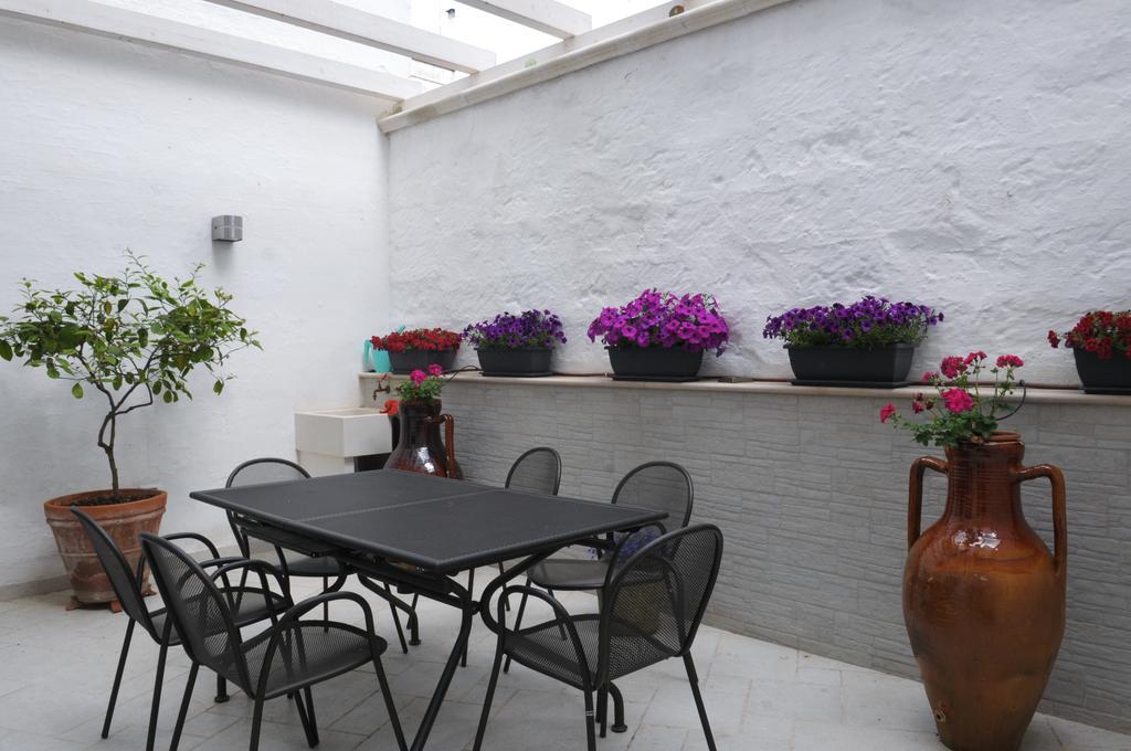 Micca House Ostuni Exterior foto